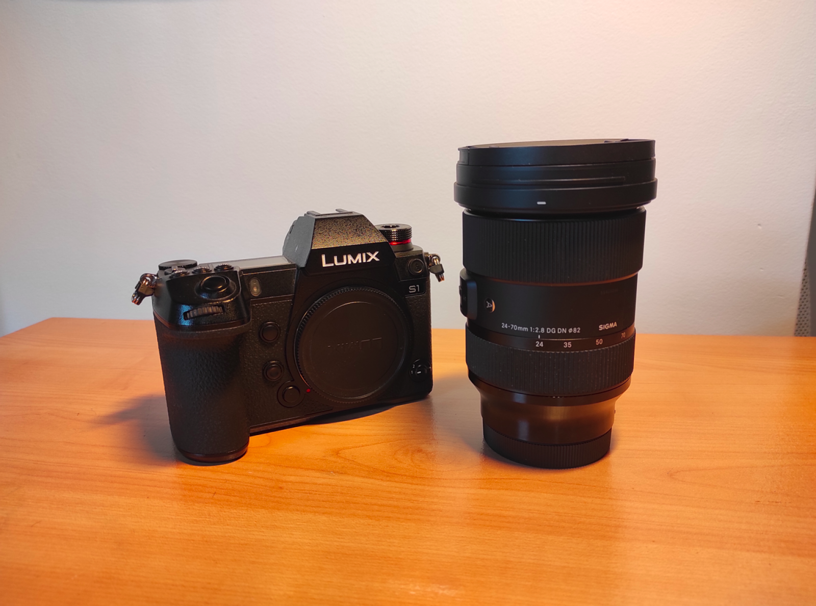  Lumix S1 - Pack Ready to Shot 6K/VLOG - Photo 2 sur 3