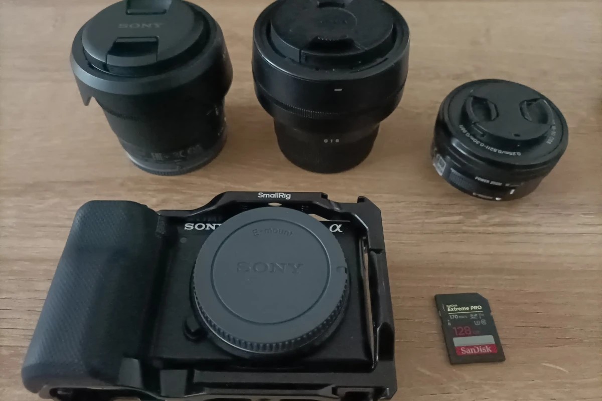 Location Sony ZV-E10 - Lightyshare