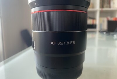 Location Samyang 35mm F1.8 FE