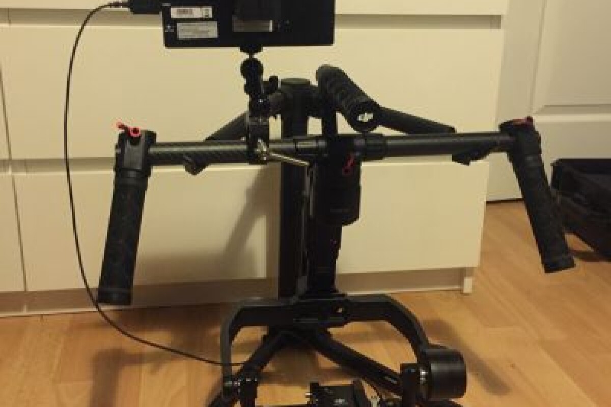 Location Pack DJI Ronin M - Moniteur 7'' - Lightyshare