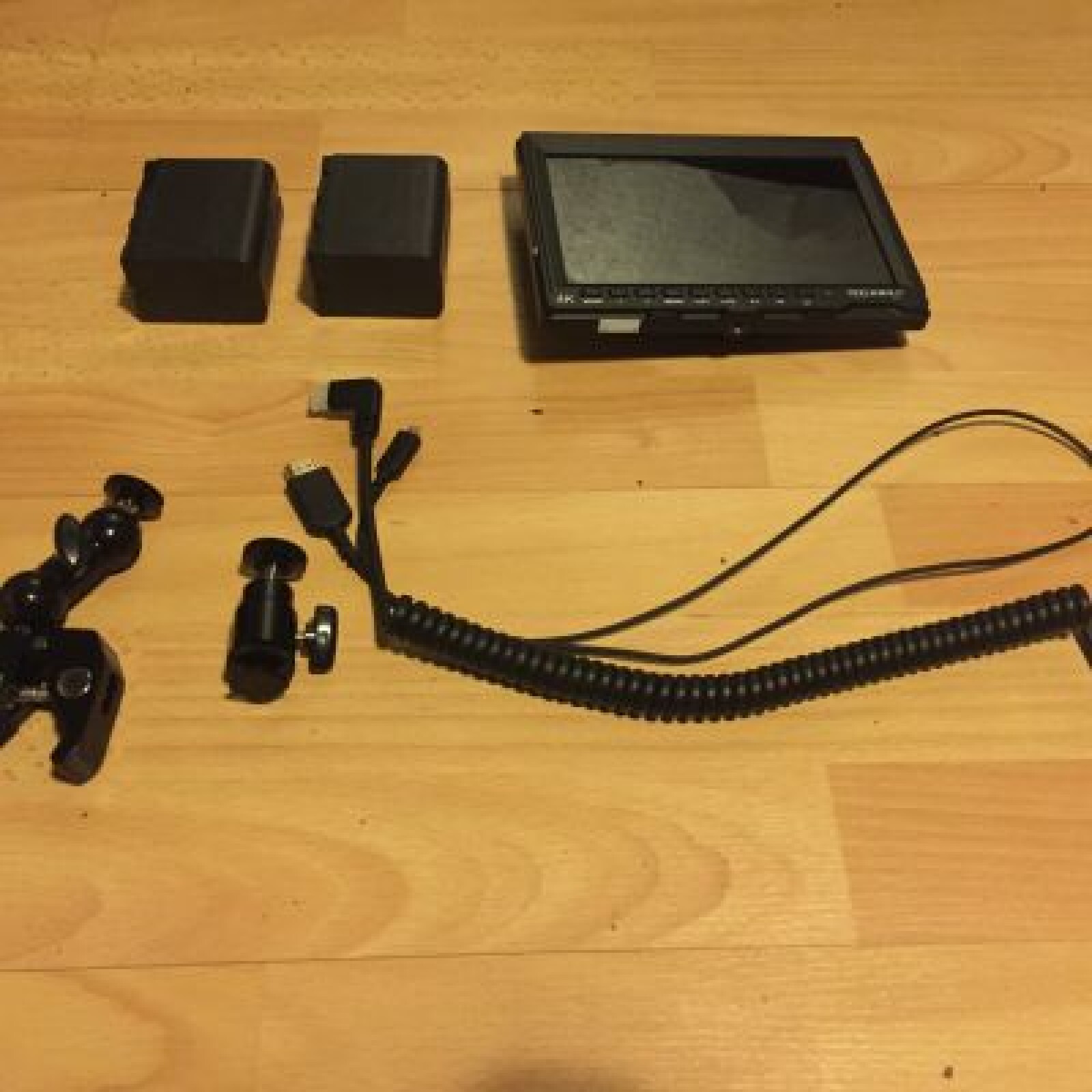 Pack DJI Ronin M - Moniteur 7'' - Photo 3 sur 4