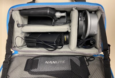Location Paire Nanlite Forza 60B + pieds + parapluies + fonds photo