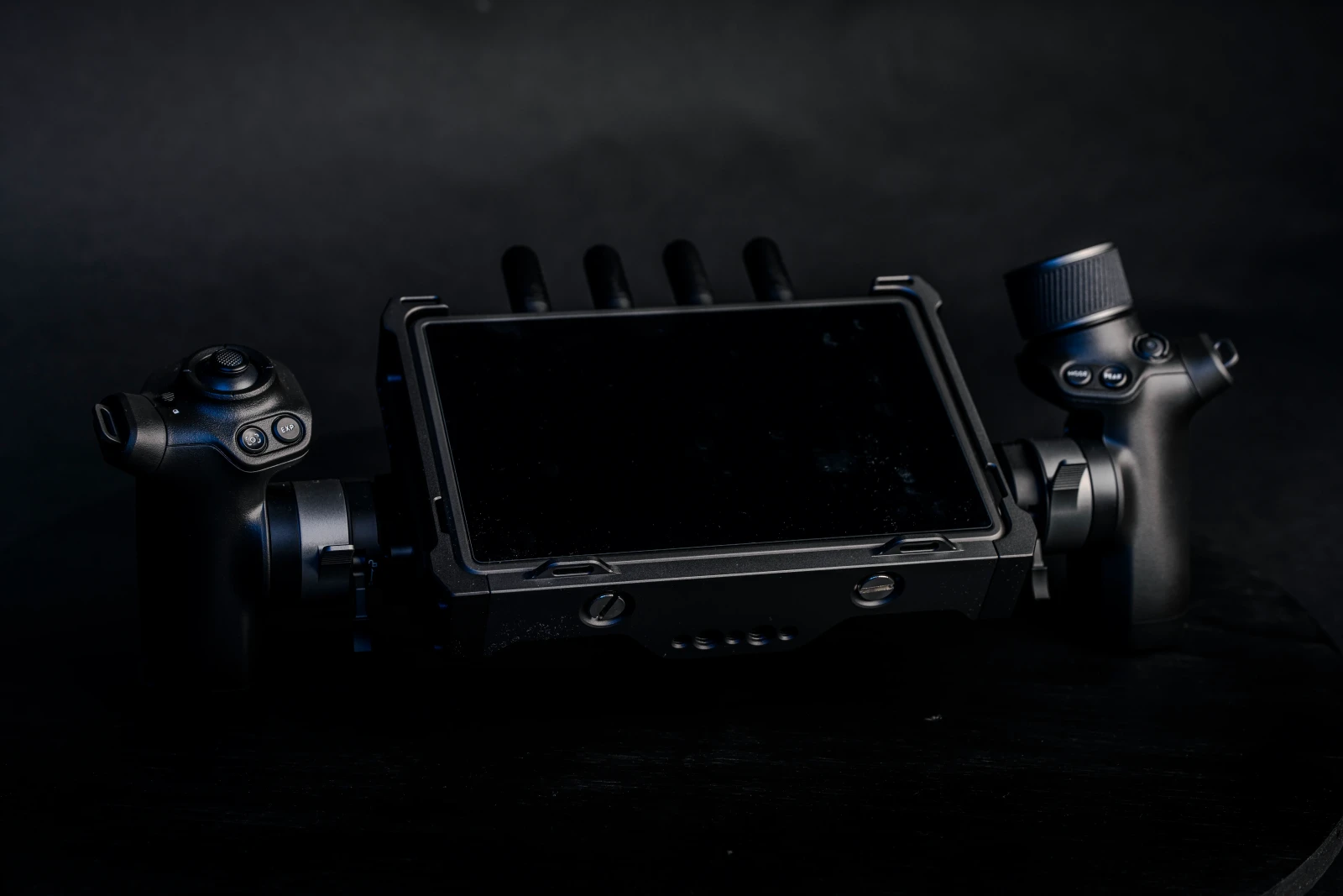 DJI High Bright remote monitor - Photo 1 sur 1