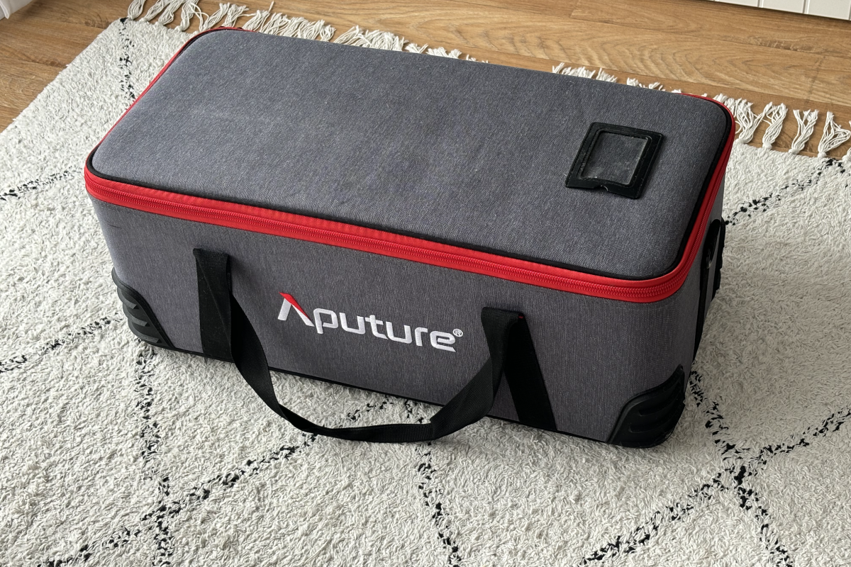 Location Aputure 300D Mark II - Lightyshare
