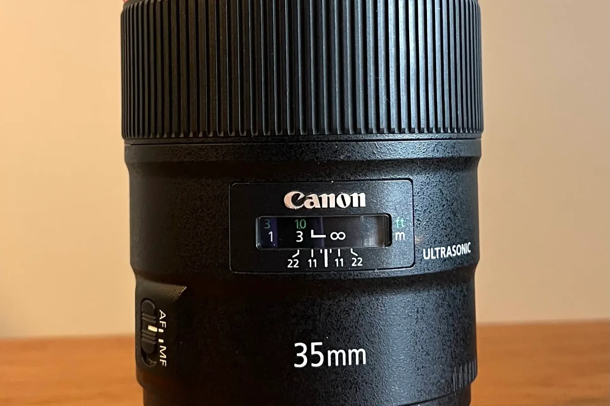 Location Canon EF 35mm 1:1.4 L II USM - Lightyshare