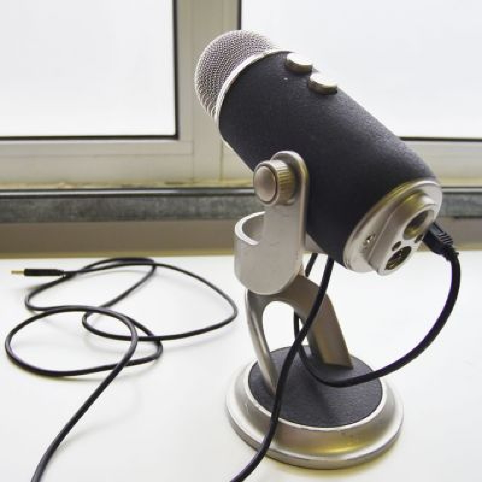 Microphone blue yeti studio - Photo 1 sur 1