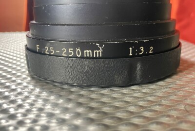 Location Angénieux 25-250 T3.7