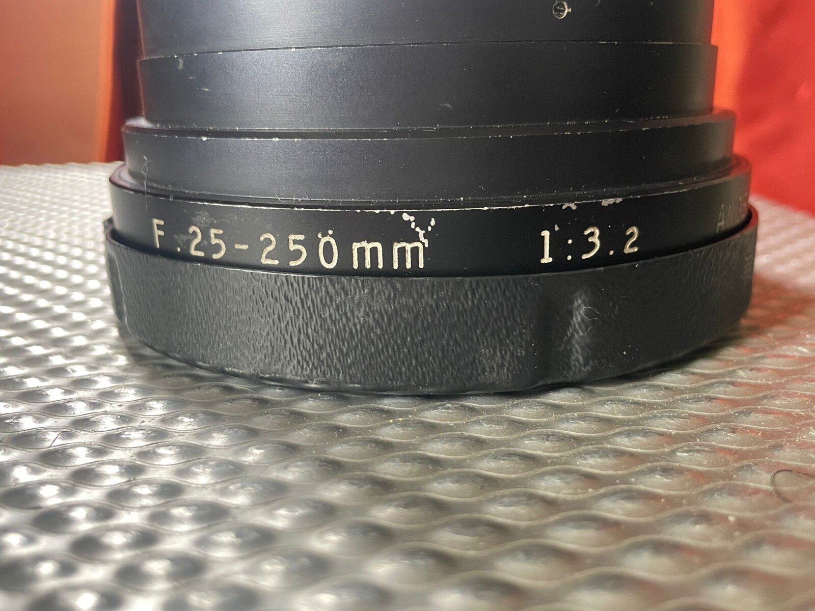 Angénieux 25-250 T3.7 - Photo 3 sur 4