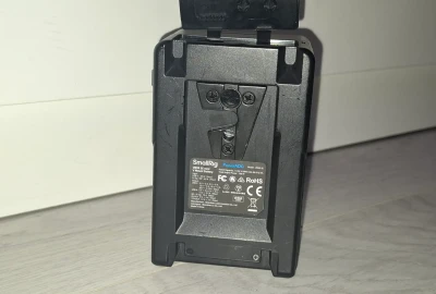 Location SmallRig VB99 Batterie mini V-Mount (99Wh)