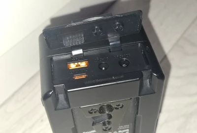 Location SmallRig VB99 Batterie mini V-Mount (99Wh)