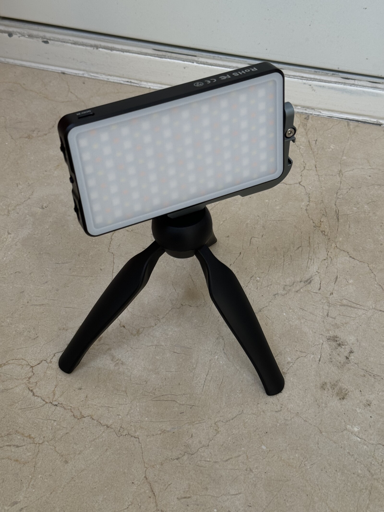 IVISII G2 Pocket RGB Camera Light - Photo 1 sur 3