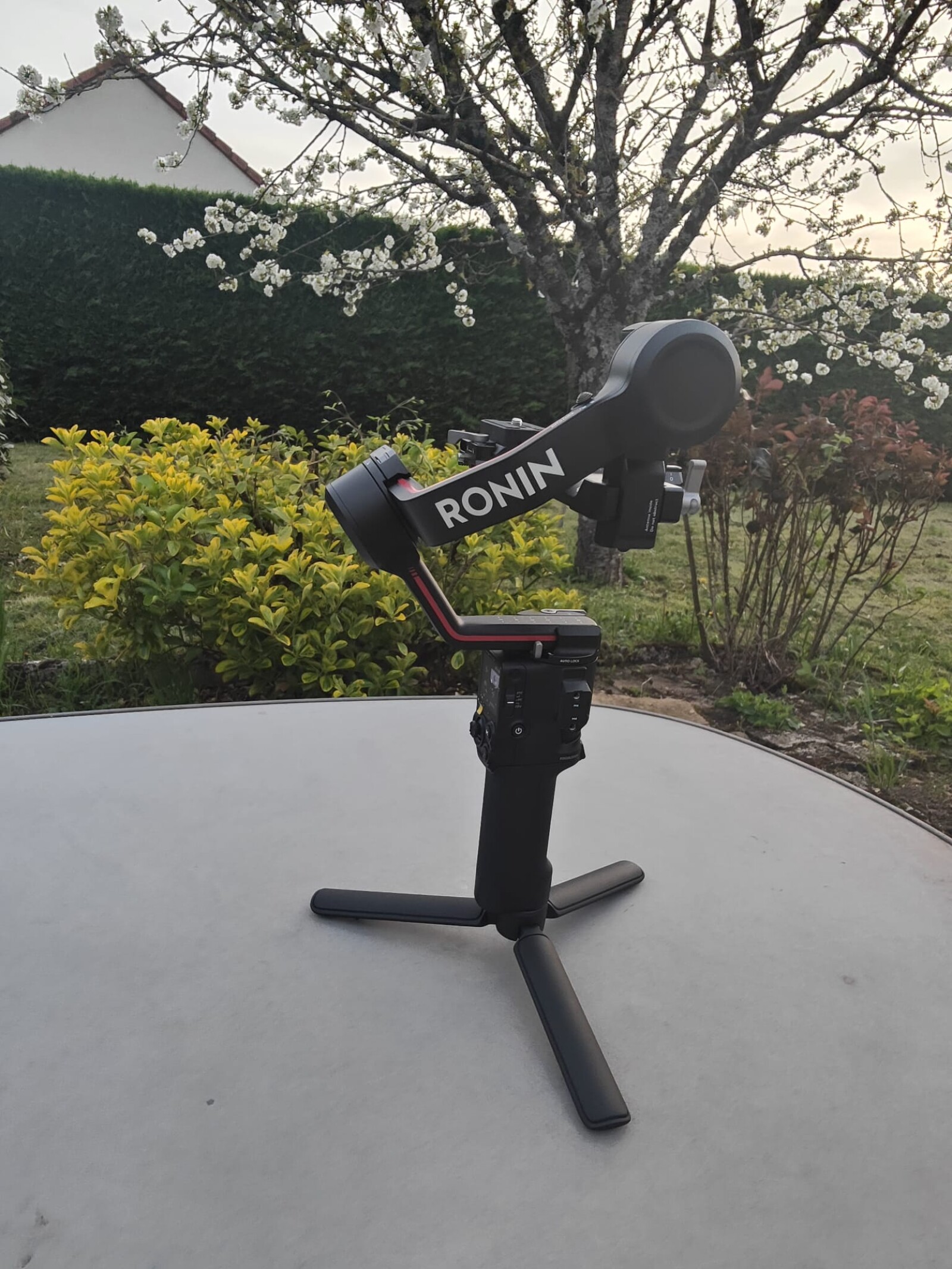 DJI Ronin RS3 - Photo 1 sur 5