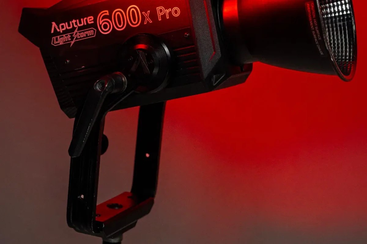 Location Aputure 600X Pro - Lightyshare