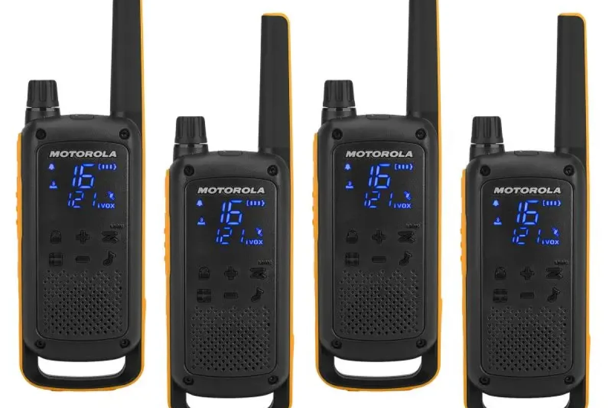 Location Motorola TLKR T82 EXTREME x4 - Lightyshare