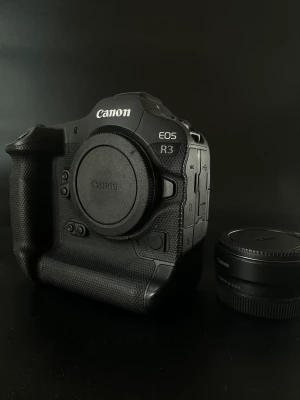 Location Canon EOS R3