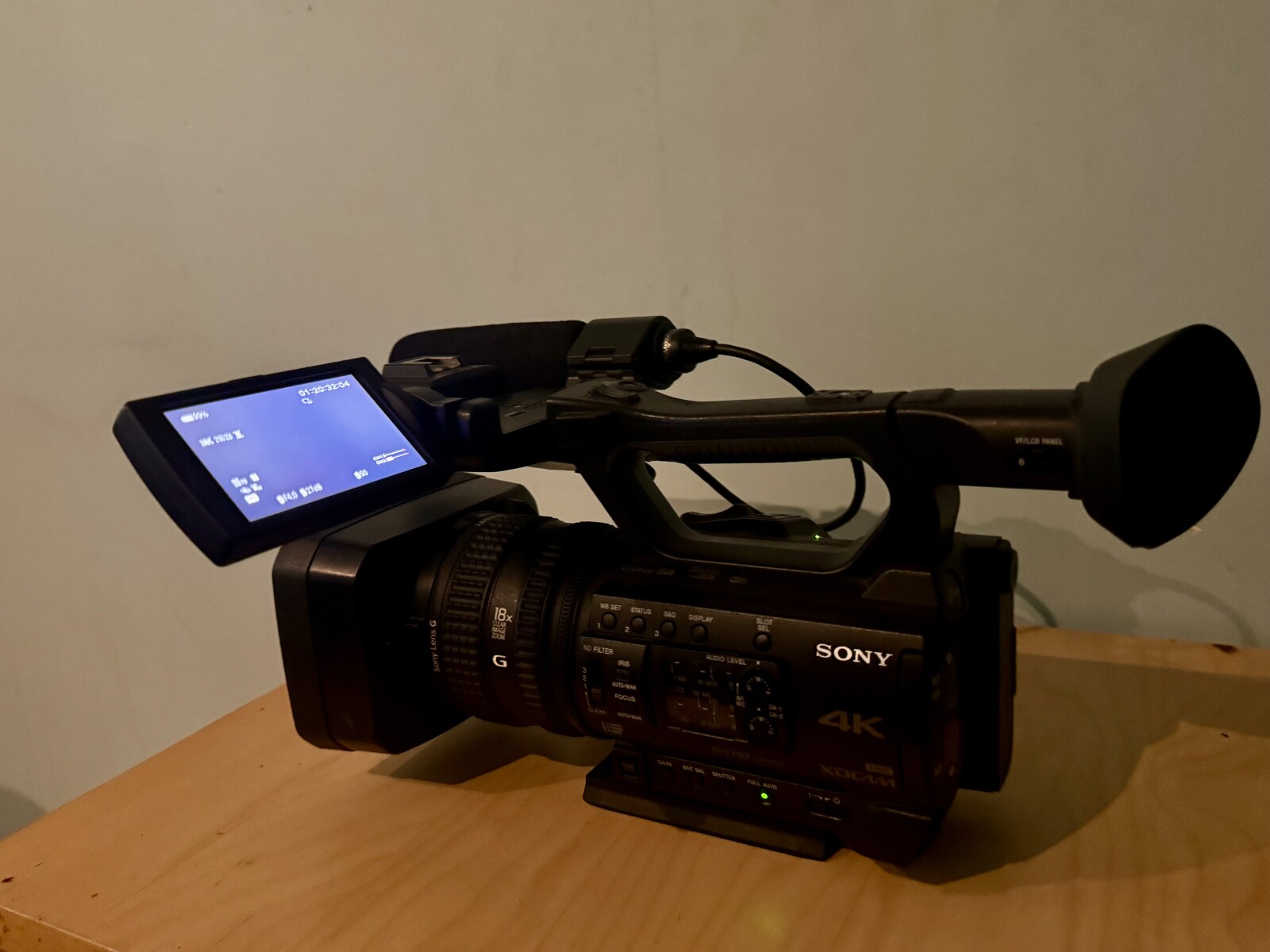 Sony PXW-Z150 - Photo 4 sur 4