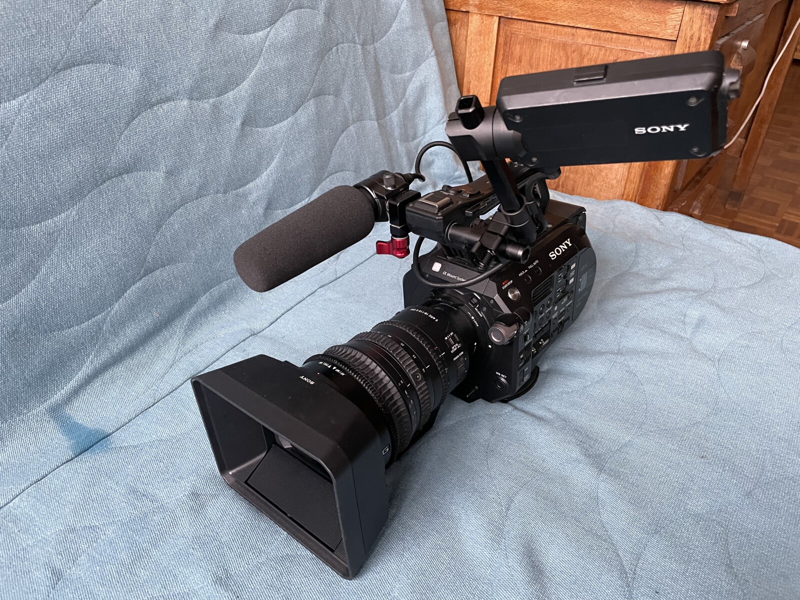 Sony PXW-FS7M2 - Photo 3 sur 5