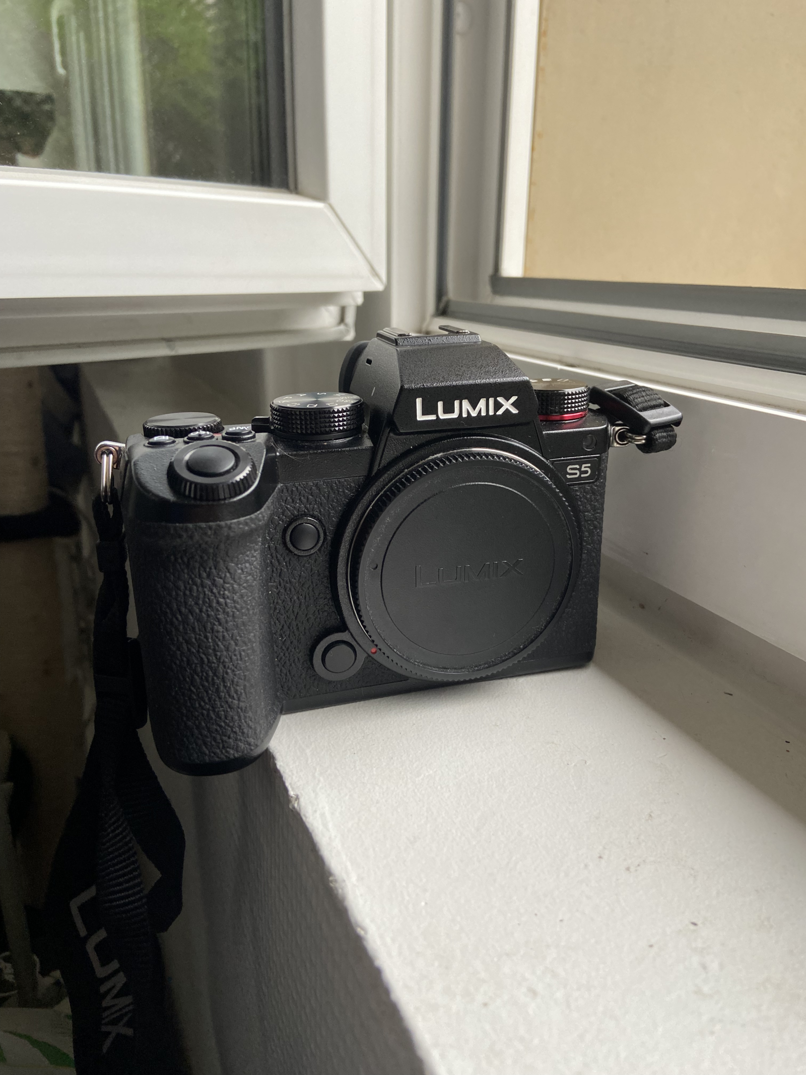 Pack Panasonic Lumix S5 avec deux objectifs - Photo 3 sur 5