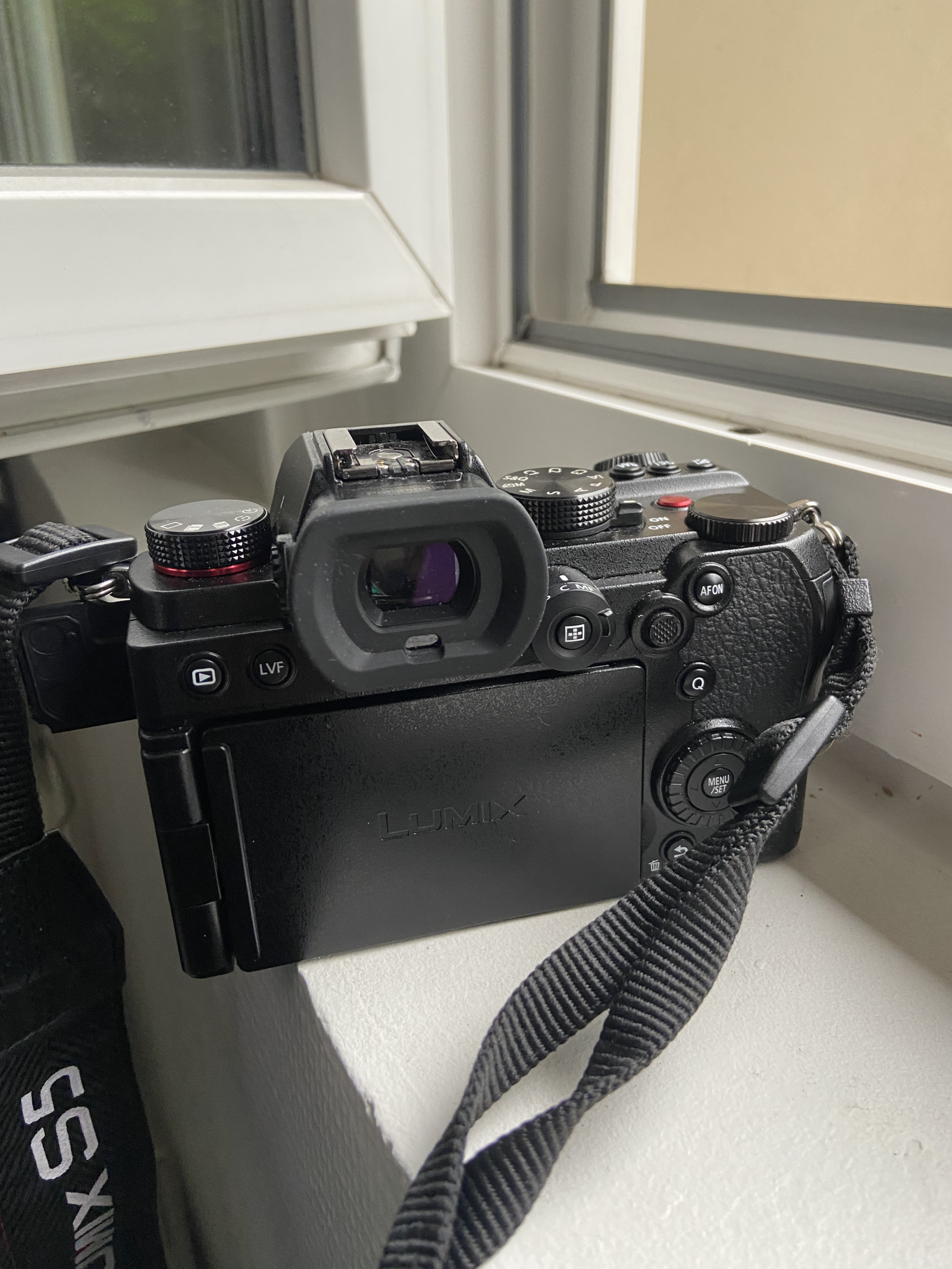 Pack Panasonic Lumix S5 avec deux objectifs - Photo 4 sur 5