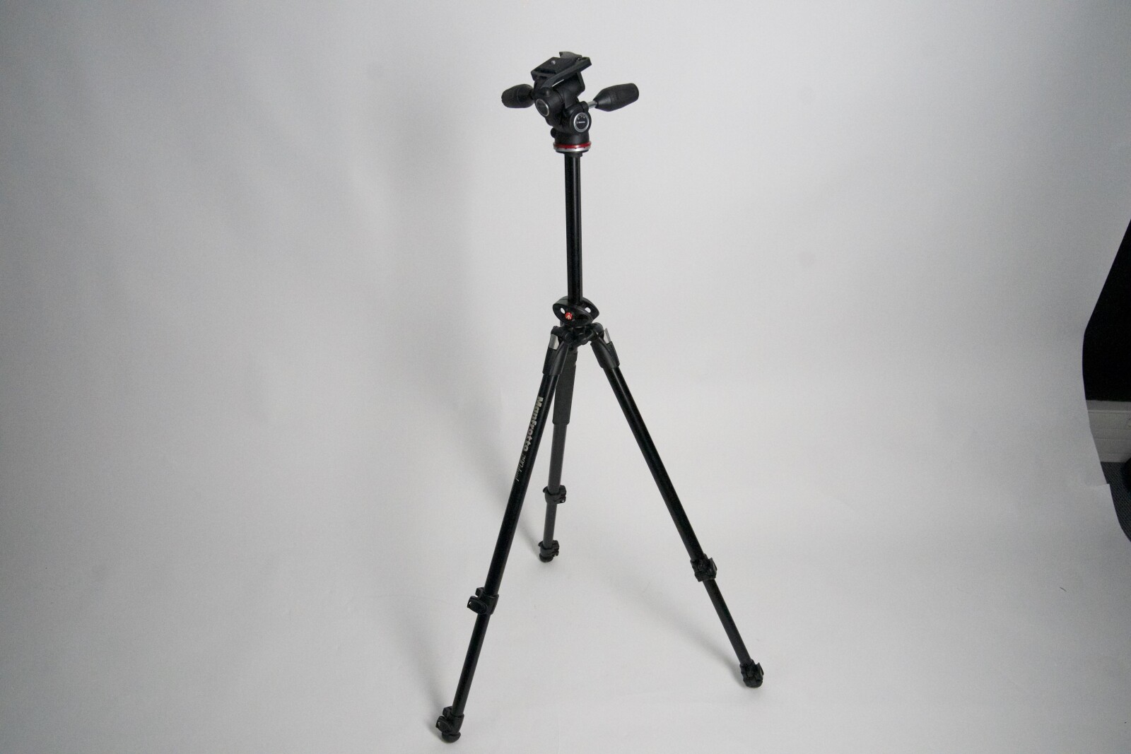 Manfrotto 290 Dual - Photo 1 sur 3