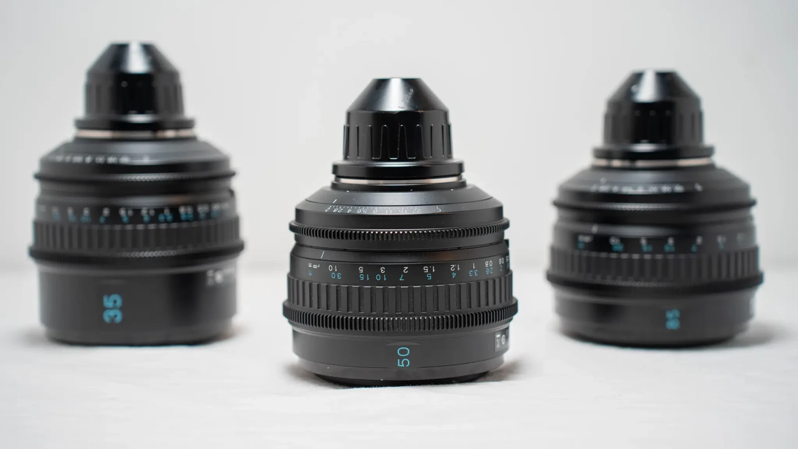 Kit prêt à tourner ARRI Alexa Plus XR 4:3 + Série Sony CineAlta Prime - Photo 3 sur 6