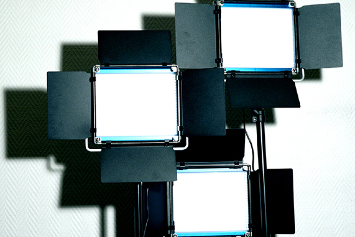Location Neewer Panneau LED 660 Bi Couleur - Lightyshare