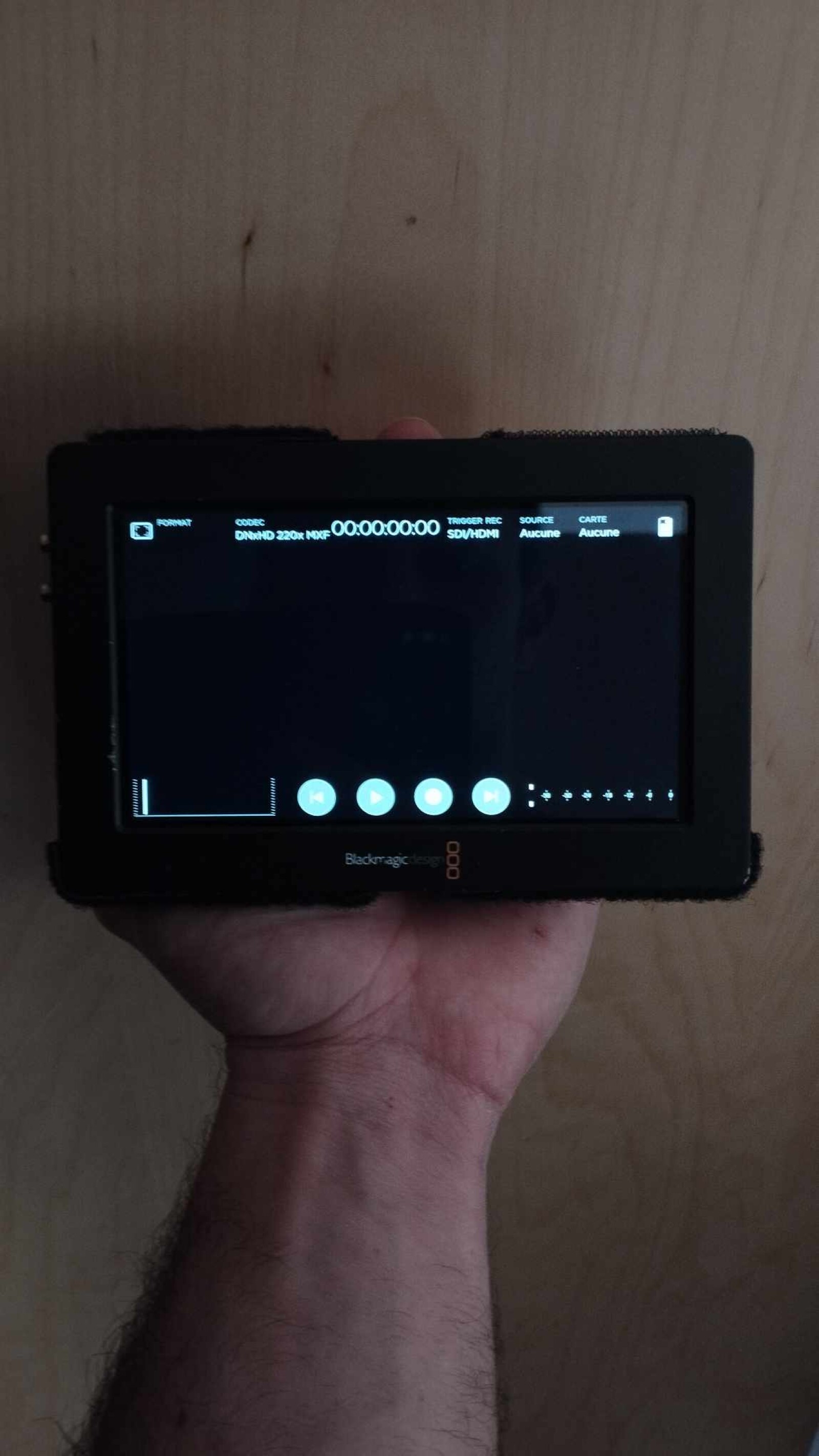 Blackmagic Design Video Assist 5 3G - Photo 3 sur 8