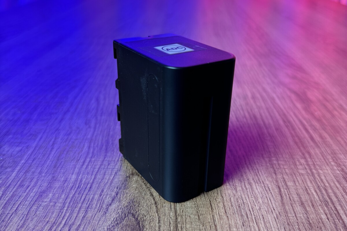 Location PowerExtra NP-F960/NP-F970 - Lightyshare