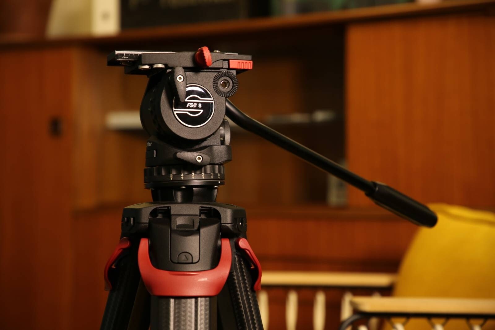Sachtler Flowtech 75 MS + Tête FSB8 - Photo 2 sur 2