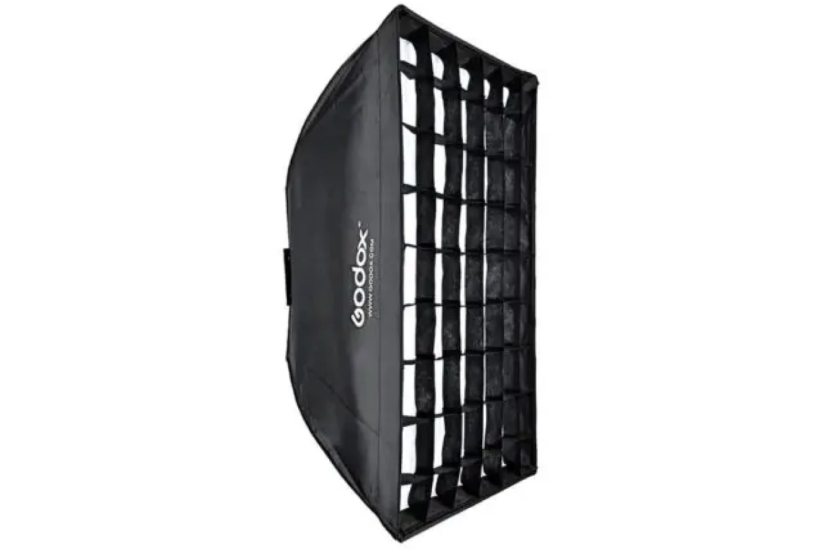 Location Godox Softbox avec grille nid d'abeille 80x120cm - Lightyshare