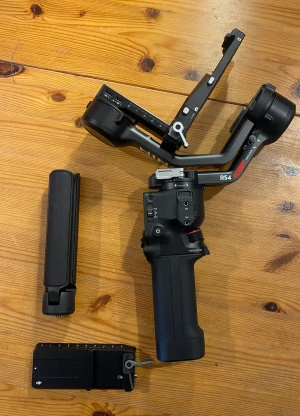 Location DJI RS 4