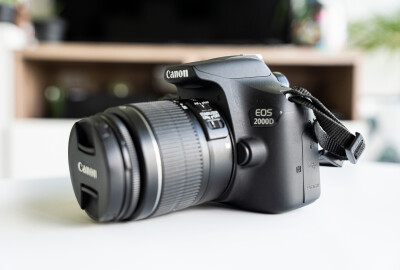 Location Canon EOS 2000D