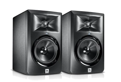Location JBL LSR 305p