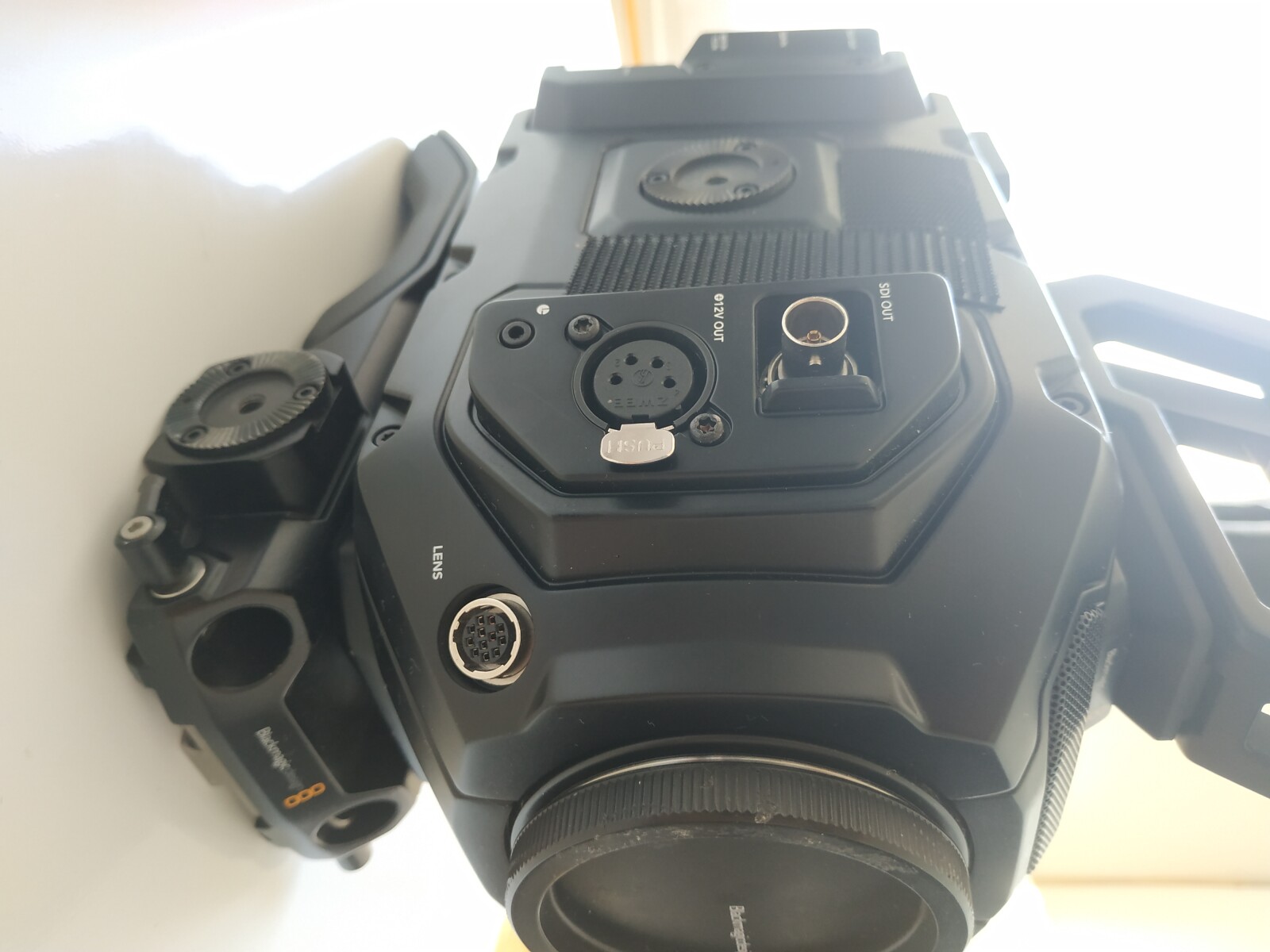  Blackmagic URSA MINI PRO 4,6K - Photo 3 sur 7