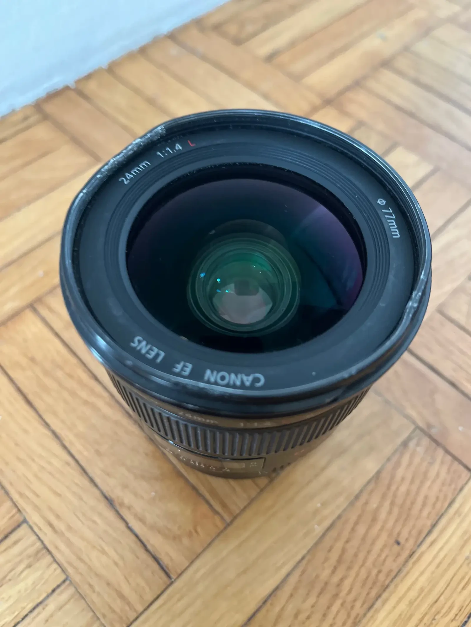 Canon EF 24mm f/1.4L II USM - Photo 2 sur 2