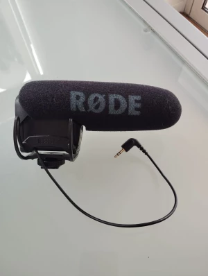 Location Rode VideoMic Pro Rycote