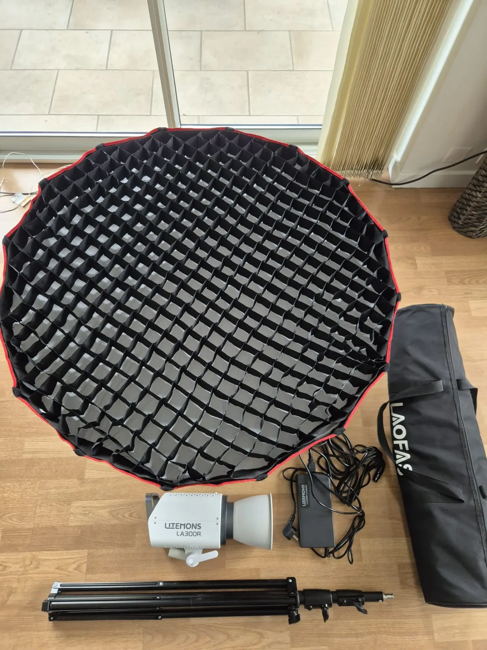Godox LA300R - Photo 1 sur 3
