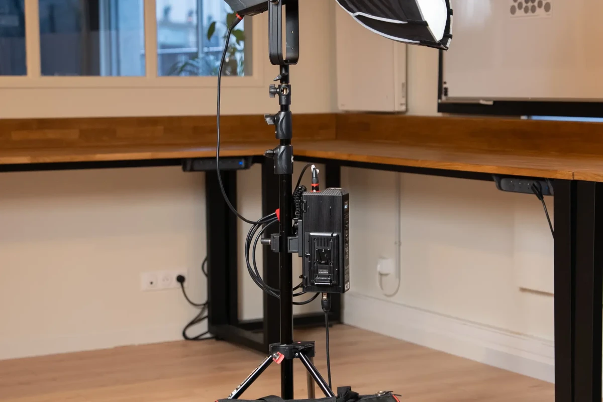 Location Aputure 300X - Lightyshare