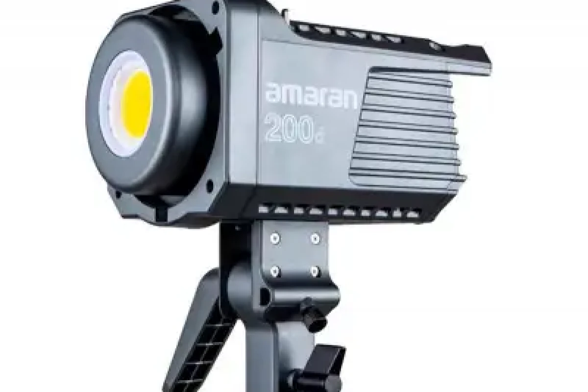 Location Aputure Amaran 200D - Lightyshare