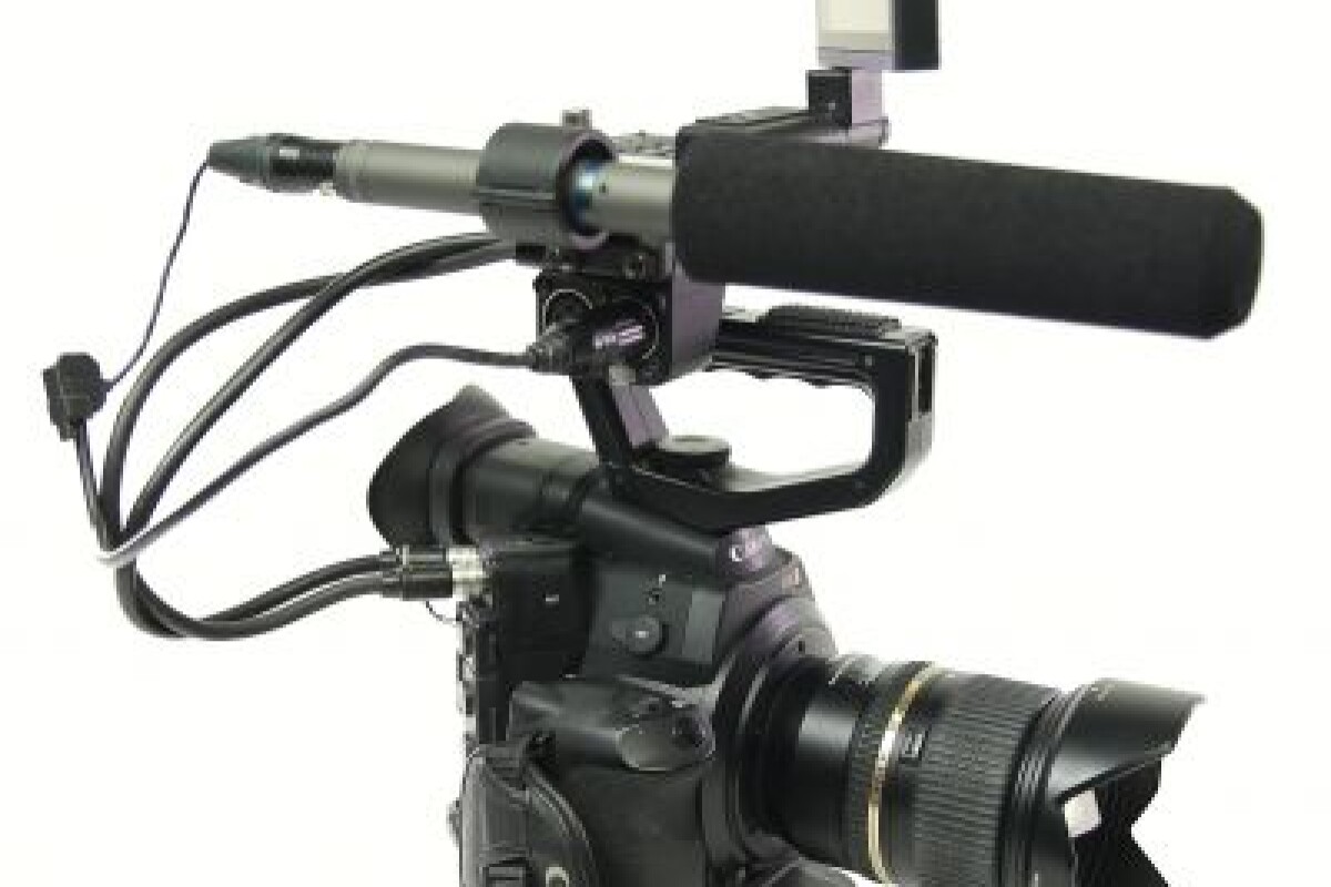 Location Kit ENG Canon EOS C300 - Lightyshare