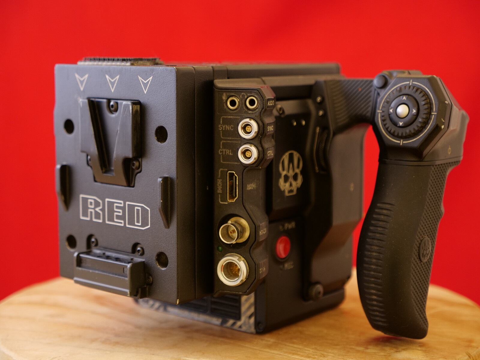 RED EPIC-W HELIUM 8K S35 - Photo 3 sur 3