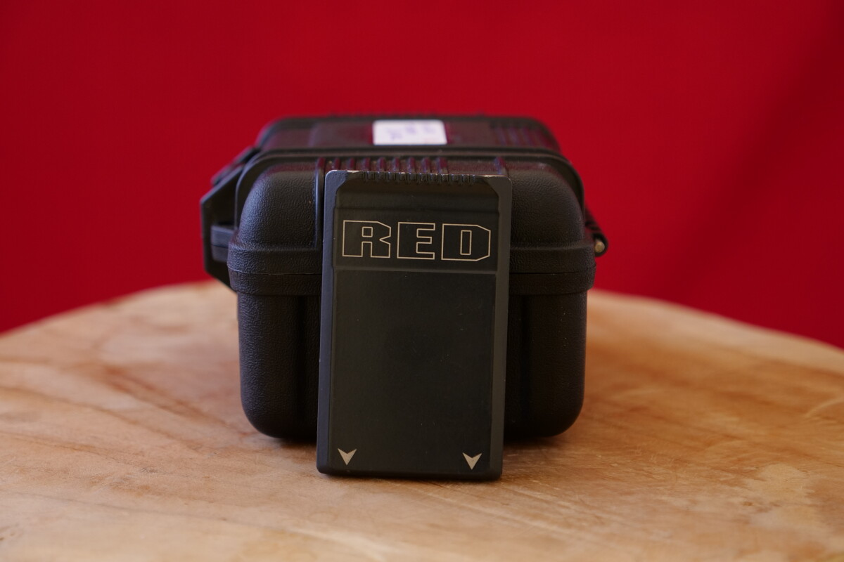 Location RED MINI-MAG 240GB - Lightyshare