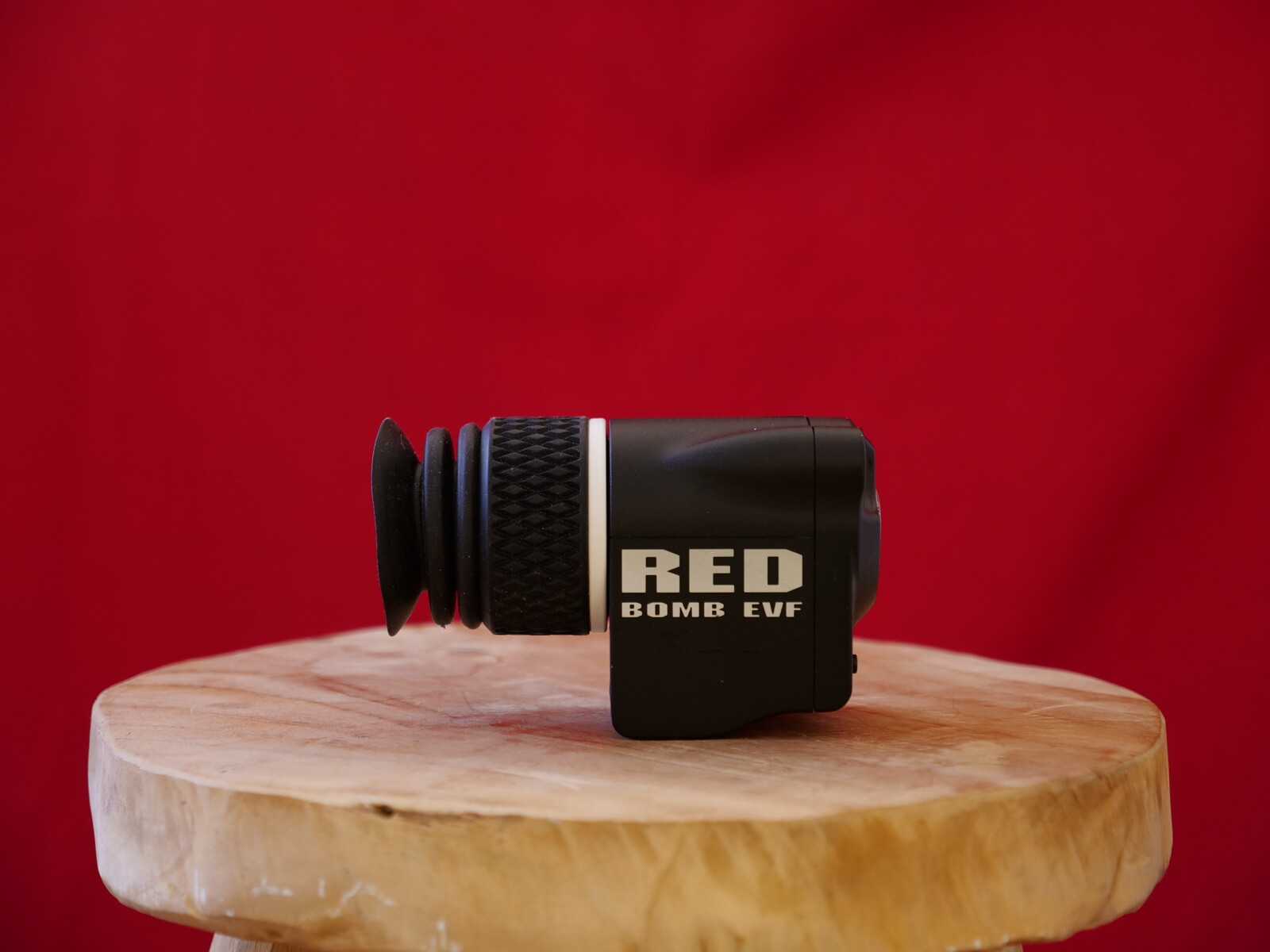 RED BOMB EVF - Photo 2 sur 4