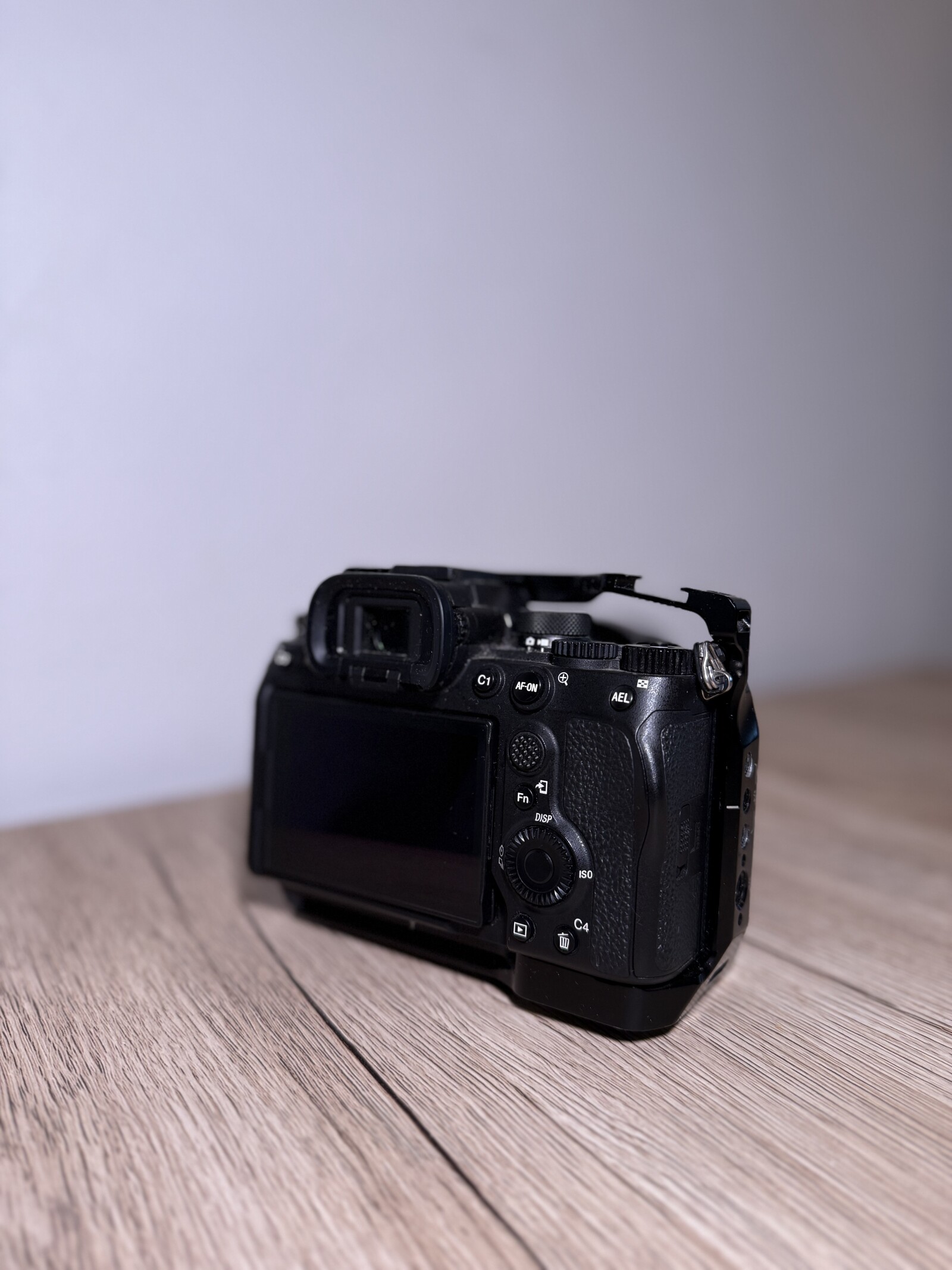 Pack complet Sony A7IV + Sigma 28-70 f2.8 - Photo 3 sur 5