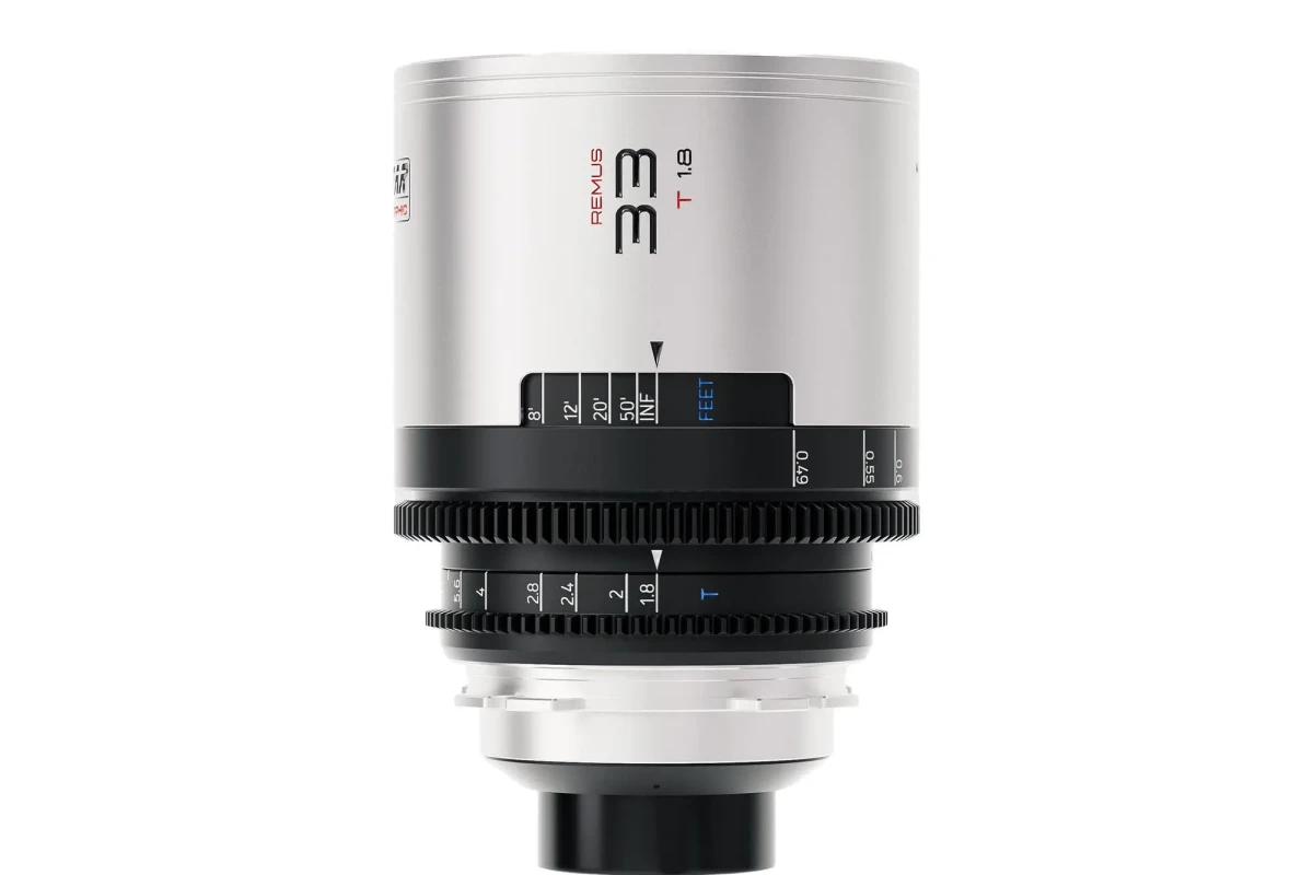 Location Blazar Remus 33mm T1.8 1.5x Full-Frame Anamorphic Lens - Lightyshare