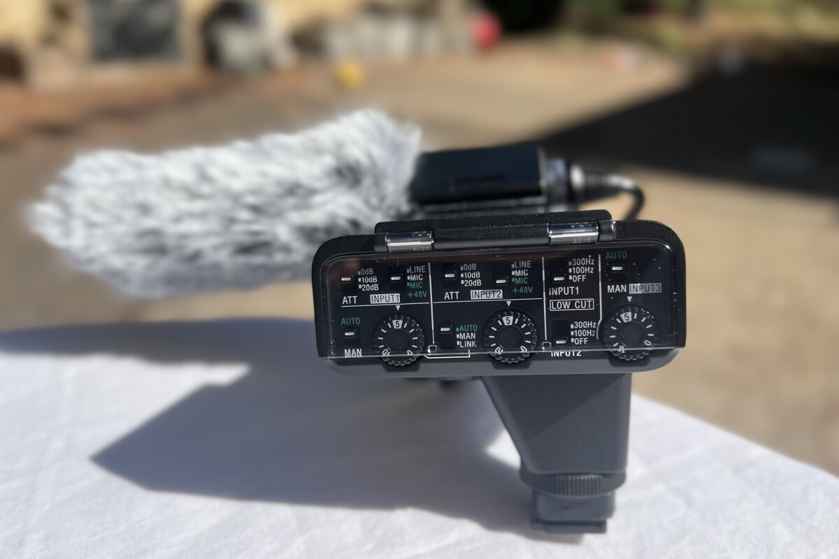 Location Sony XLR-K3M - Lightyshare