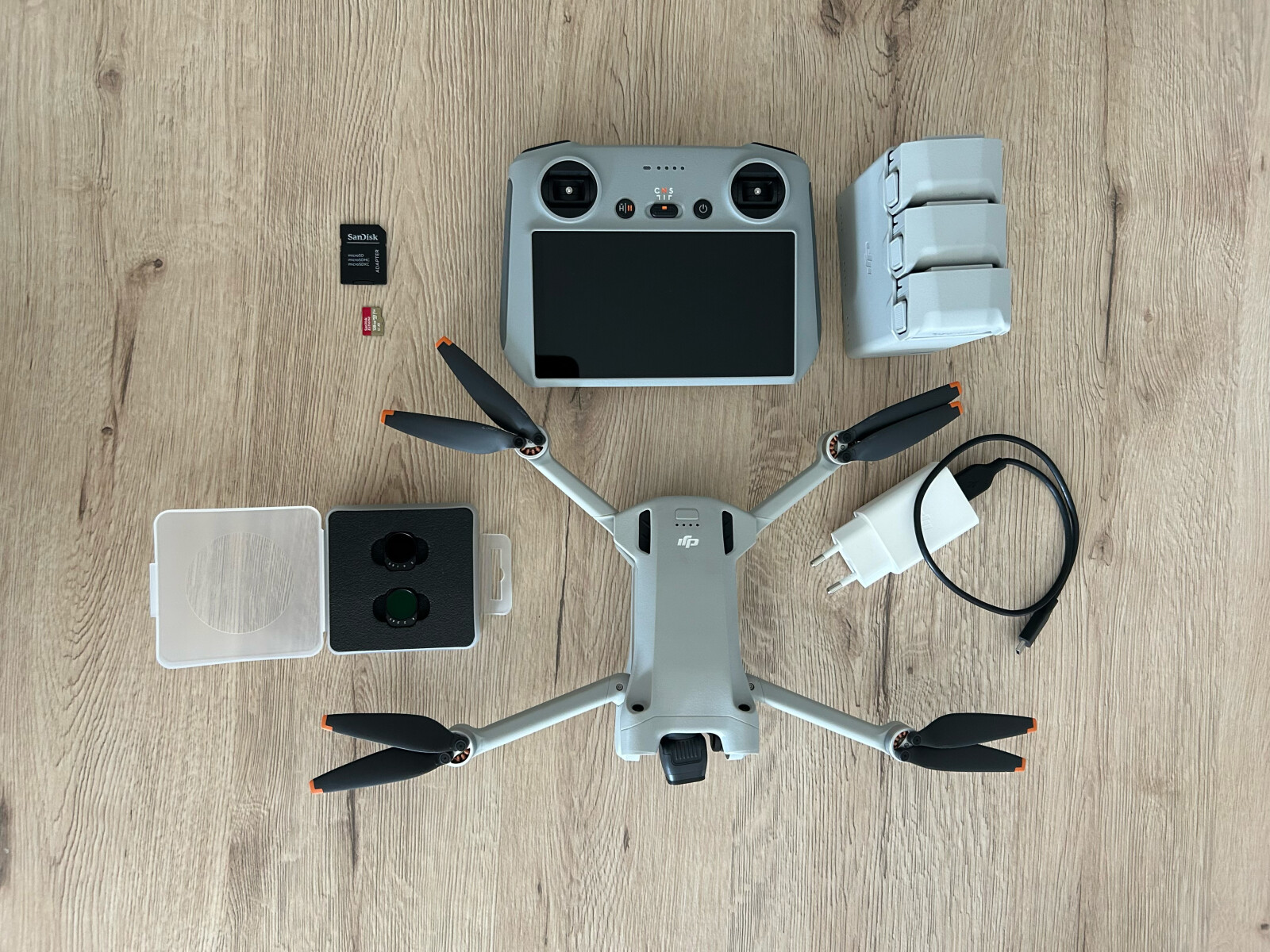 DJI Mini 3 Pro - Photo 1 sur 1