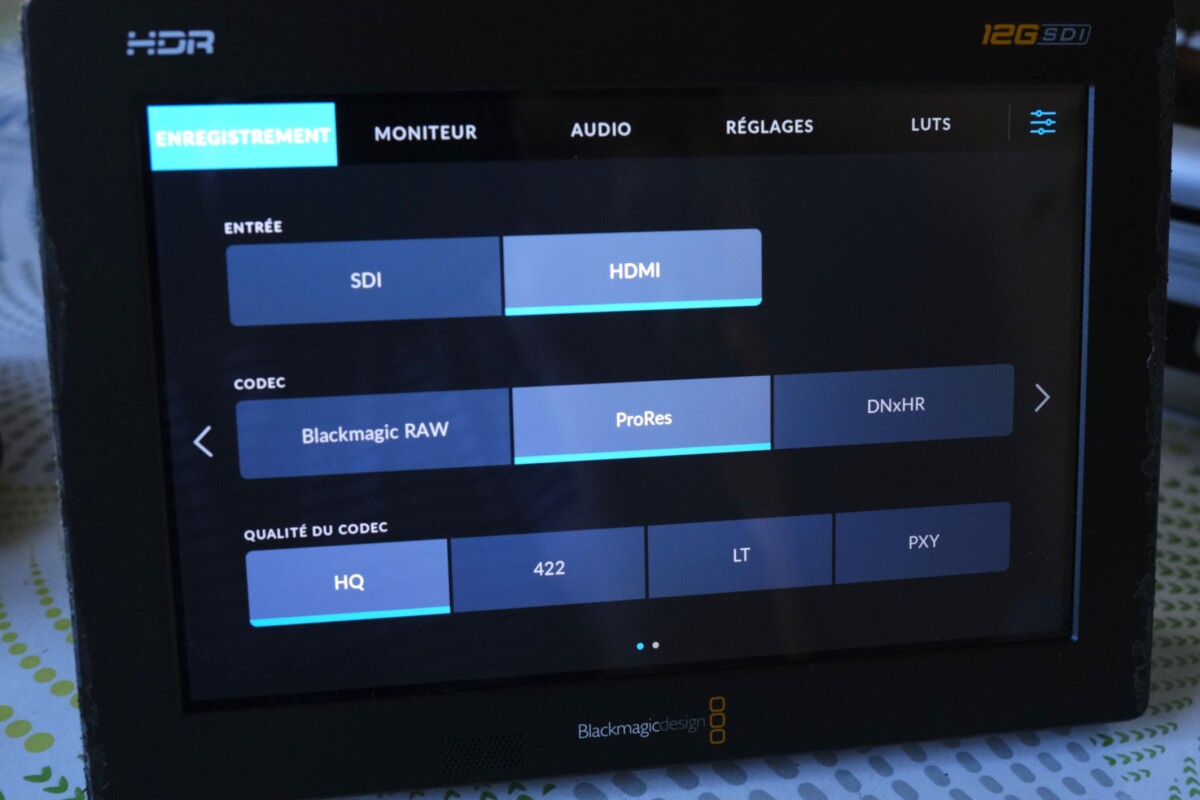 Location Blackmagic Design Video Assist 7" 12G HDR - Lightyshare