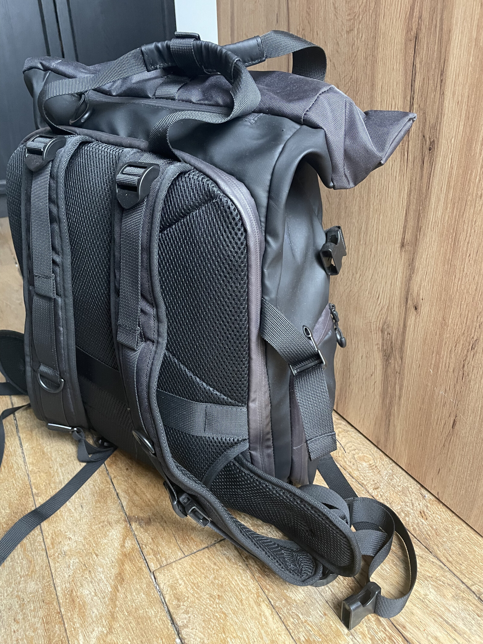 Pack Sony Alpha 7 IV + objectif Tamron 28-75mm F/2.8 Di III VXD G2 + Rode VideoMic GO II + DJI MIC II + DJI RS3 mini + SAC - Photo 3 sur 5