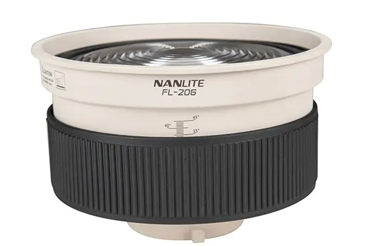 Location Nanlite FS300B + lentille Fresnel FL 20G - Lightyshare